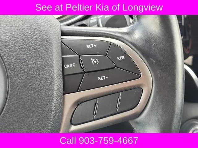 2019 Jeep Cherokee Limited FWD