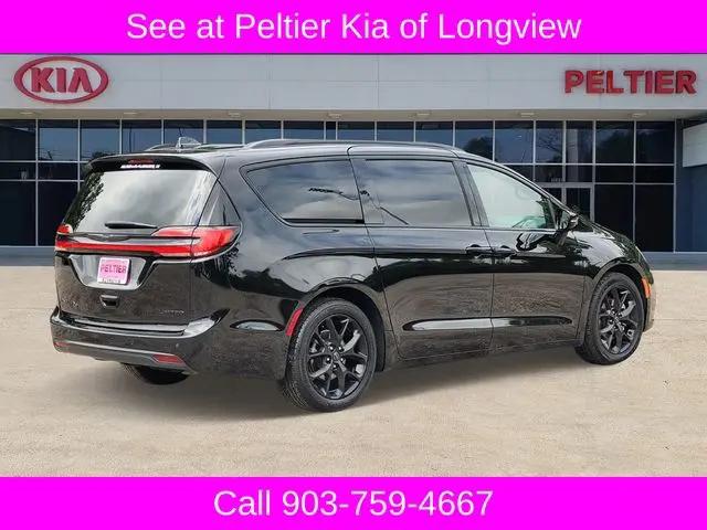2025 Chrysler Pacifica Limited