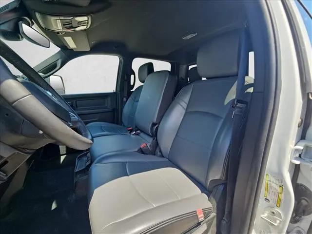 2025 Ram 2500 Tradesman Crew Cab 4x4 8' Box