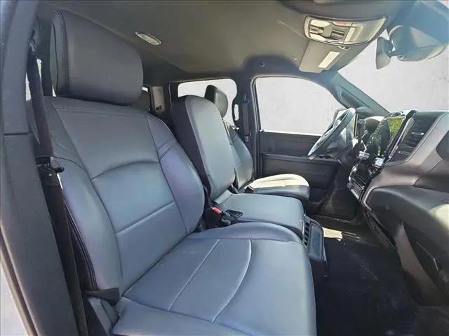 2025 Ram 2500 Tradesman Crew Cab 4x4 8' Box