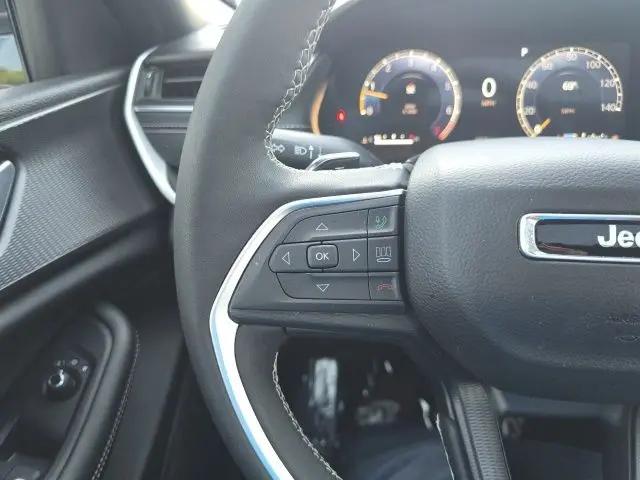 2025 Jeep Grand Cherokee Altitude X 4x4