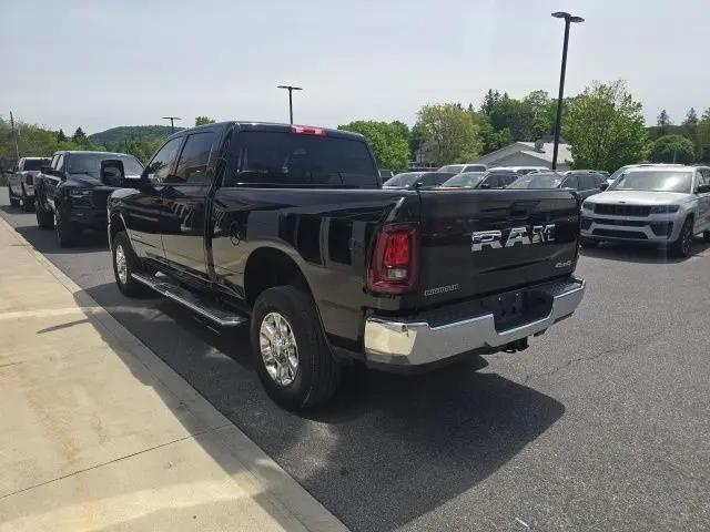 2025 Ram 2500 Big Horn Crew Cab 4x4 6'4" Box