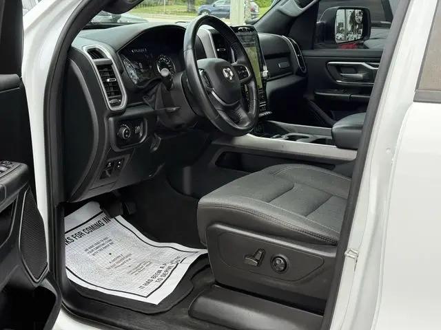 2021 Ram 1500 Big Horn Crew Cab 4x4 5'7" Box