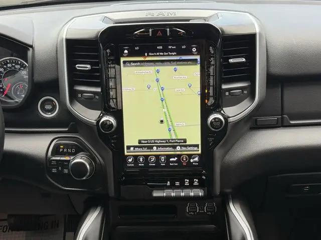 2021 Ram 1500 Big Horn Crew Cab 4x4 5'7" Box