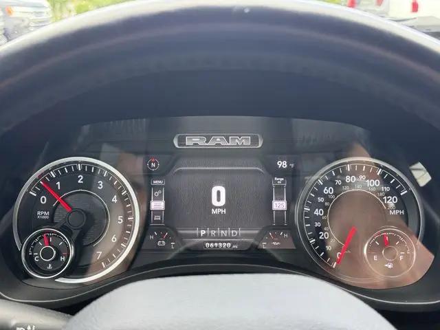 2021 Ram 1500 Big Horn Crew Cab 4x4 5'7" Box