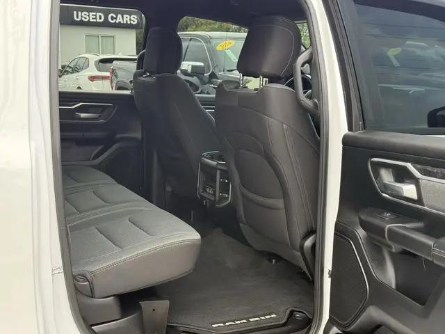 2021 Ram 1500 Big Horn Crew Cab 4x4 5'7" Box