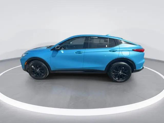 2025 Buick NV Sport Touring FWD