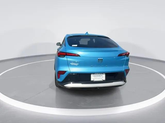 2025 Buick NV Sport Touring FWD