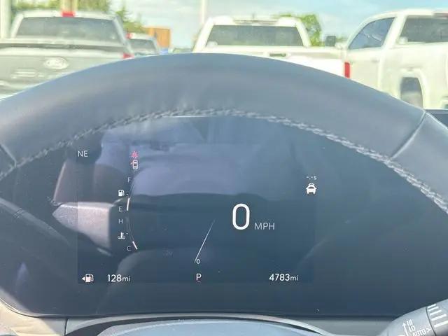 2025 Buick NV Sport Touring FWD
