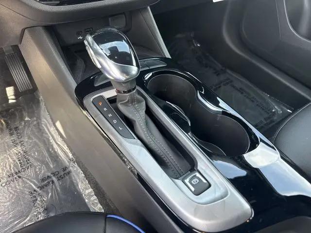 2025 Buick NV Sport Touring FWD