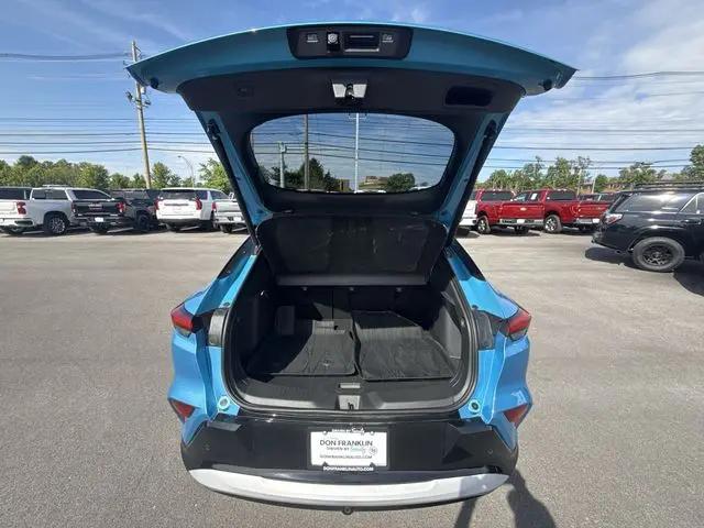 2025 Buick NV Sport Touring FWD