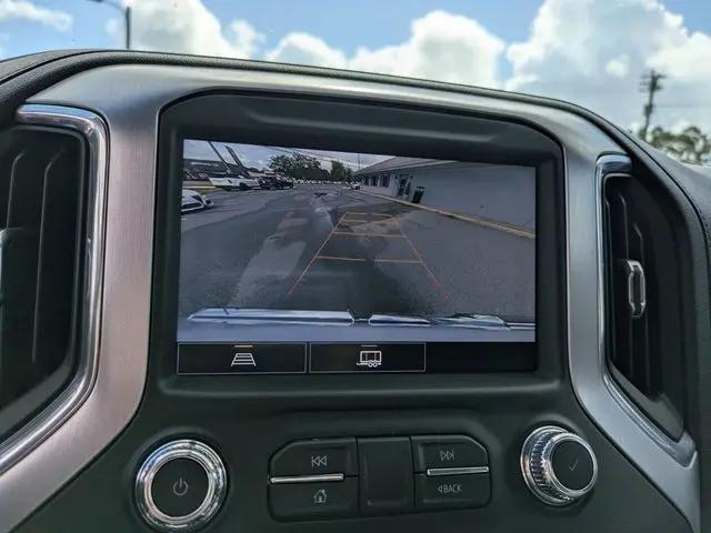 2021 GMC Sierra 1500 4WD Crew Cab Short Box Elevation