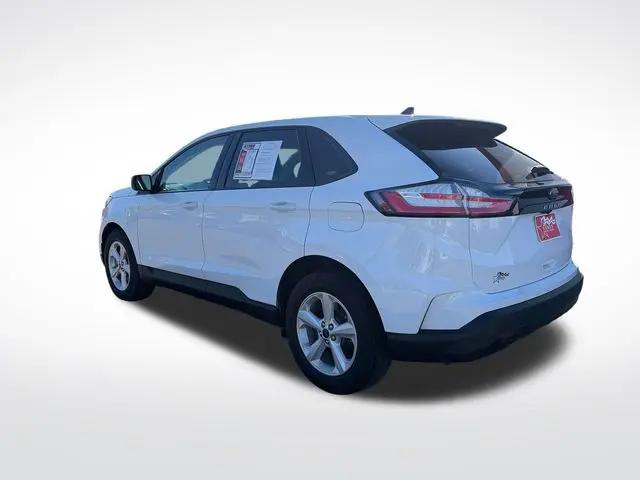2022 Ford Edge SE