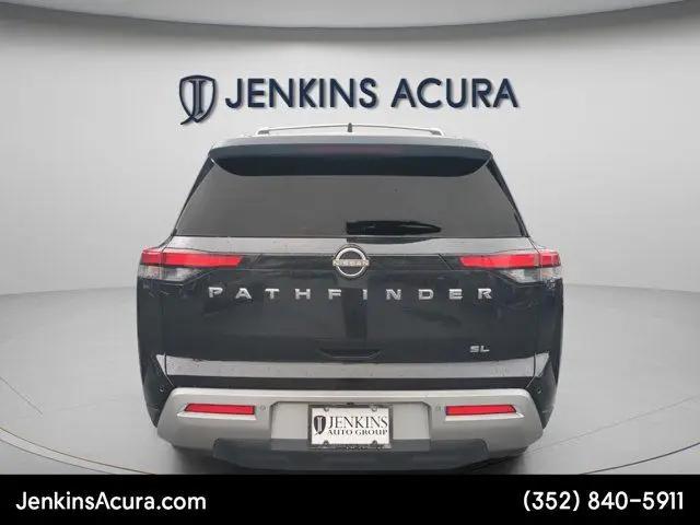 2022 Nissan Pathfinder SL 2WD