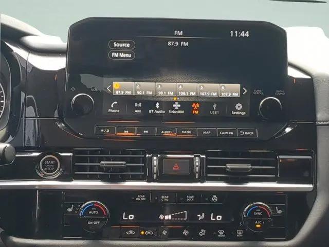 2022 Nissan Pathfinder SL 2WD