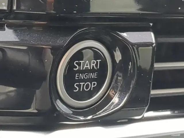 2022 Nissan Pathfinder SL 2WD