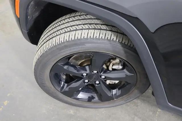 2023 Jeep Grand Cherokee L Altitude 4x4