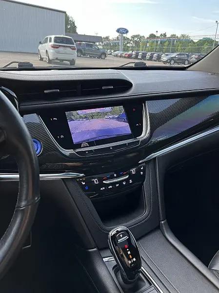 2020 Cadillac XT6 Sport