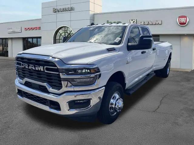 2026 Ram 3500 Tradesman Crew Cab 4x4 8' Box