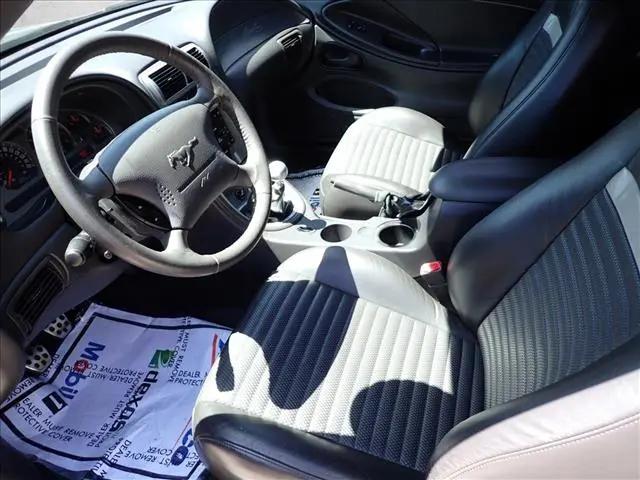2003 Ford Mustang Mach 1