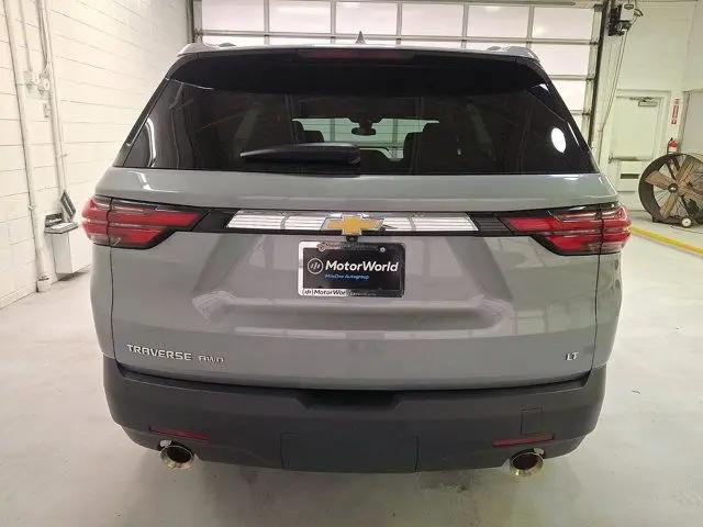 2023 Chevrolet Traverse AWD LT Leather