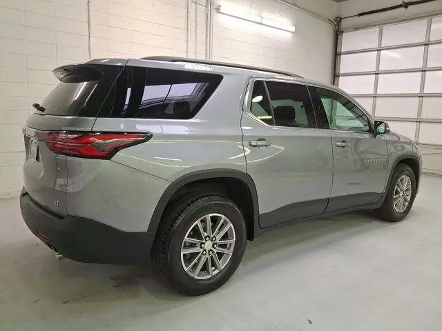 2023 Chevrolet Traverse AWD LT Leather