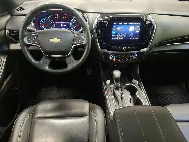 2023 Chevrolet Traverse AWD LT Leather