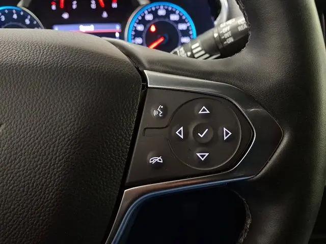 2023 Chevrolet Traverse AWD LT Leather