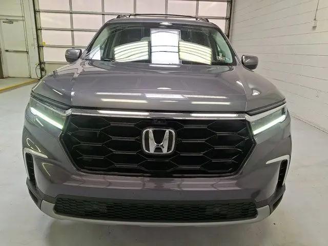 2023 Honda Pilot AWD Elite