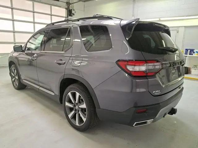 2023 Honda Pilot AWD Elite