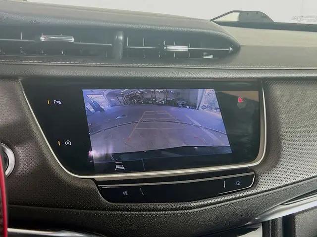 2023 Cadillac XT5 FWD Premium Luxury