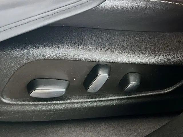 2023 Cadillac XT5 FWD Premium Luxury