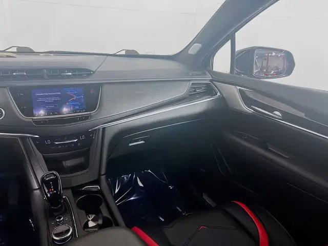 2023 Cadillac XT5 FWD Premium Luxury