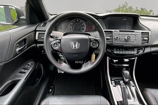 2017 Honda Accord Sport SE