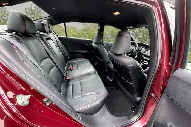 2017 Honda Accord Sport SE
