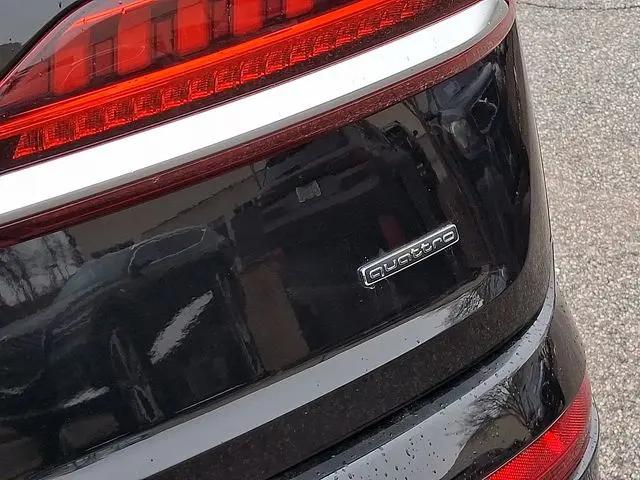 2022 Audi Q7 Premium Plus 55 TFSI quattro Tiptronic