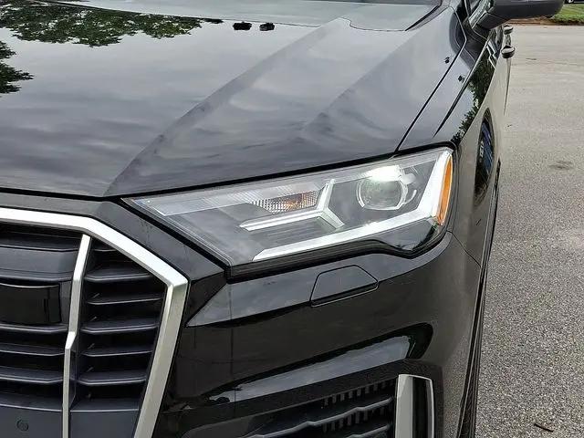 2022 Audi Q7 Premium Plus 55 TFSI quattro Tiptronic