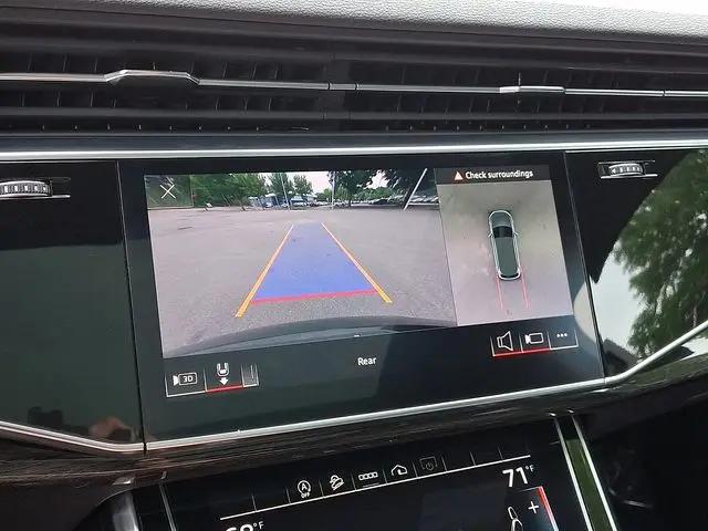 2022 Audi Q7 Premium Plus 55 TFSI quattro Tiptronic