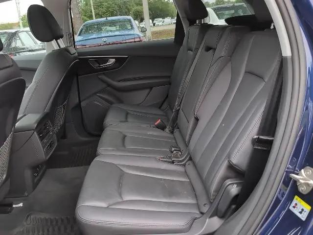 2022 Audi Q7 Premium 45 TFSI quattro Tiptronic
