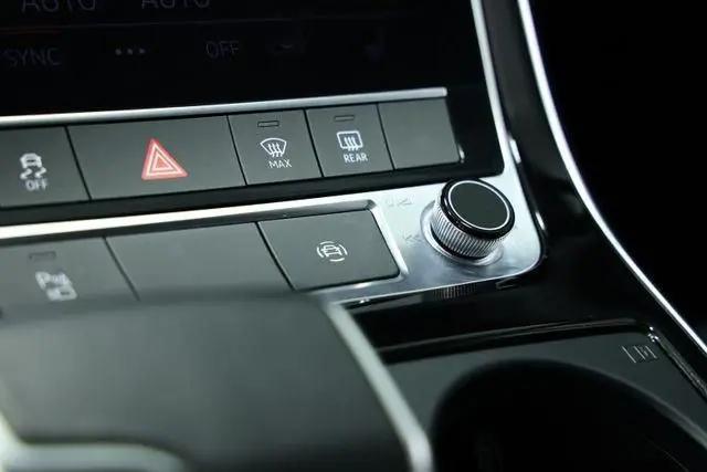 2022 Audi Q7 Premium 45 TFSI quattro Tiptronic