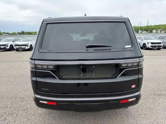2026 Jeep Grand Wagoneer Limited Altitude 4x4