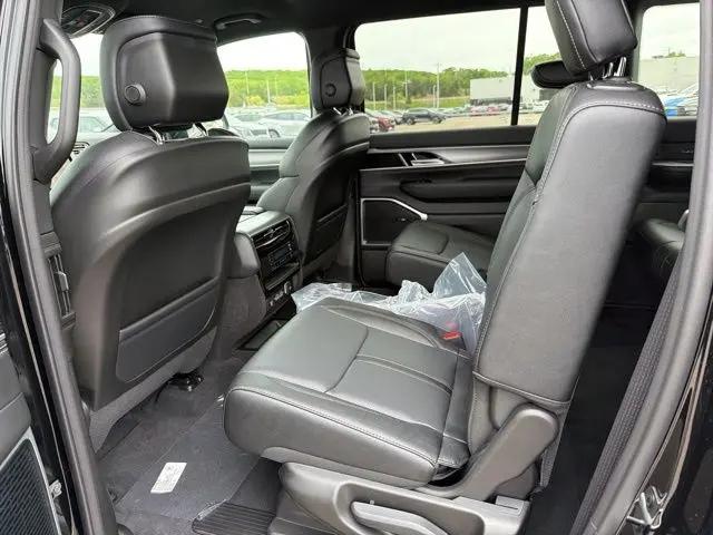 2026 Jeep Grand Wagoneer Limited Altitude 4x4