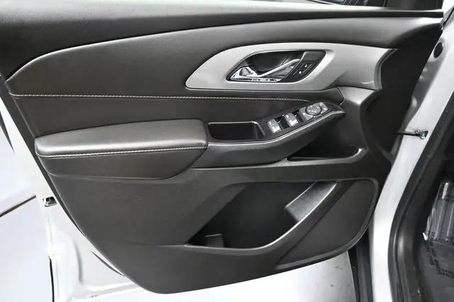 2020 Chevrolet Traverse FWD LT Cloth