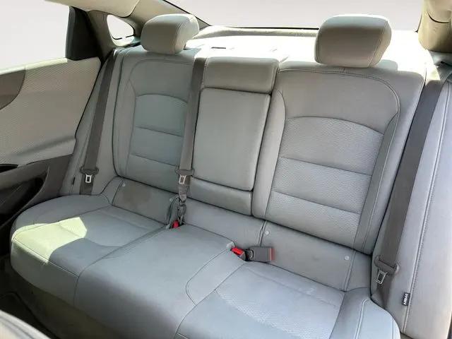 2017 Chevrolet Malibu 1LT