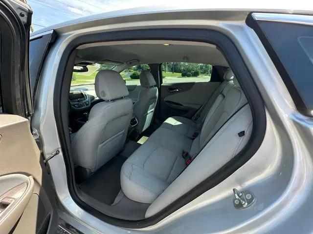 2017 Chevrolet Malibu 1LT