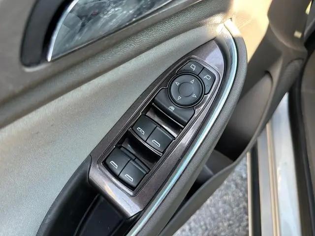 2017 Chevrolet Malibu 1LT