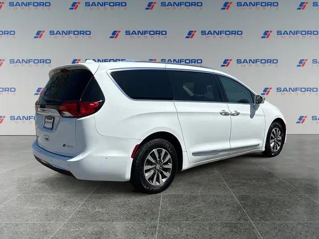 2020 Chrysler Pacifica Hybrid Limited
