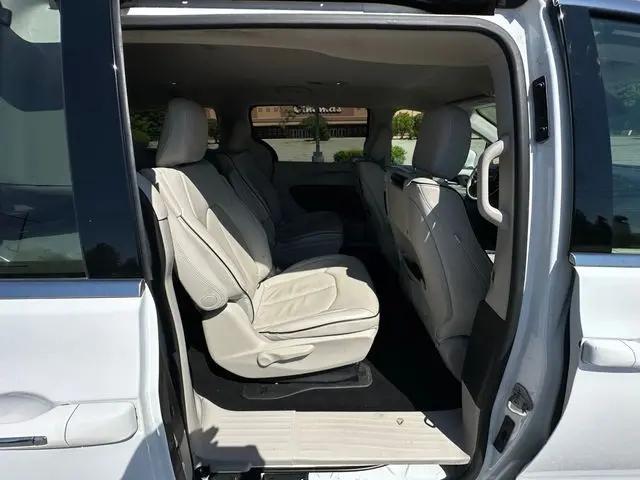 2020 Chrysler Pacifica Hybrid Limited