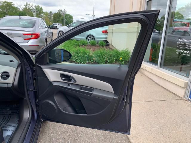 2014 Chevrolet Cruze LS Auto