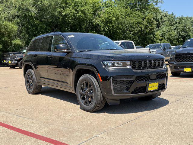 2026 Jeep Grand Cherokee Altitude 4x4